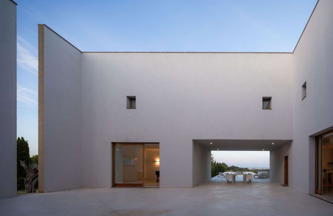 Icono arquitectónico a las puertas de Búger: Donde el diseño se encuentra con la idílica vida del pueblo